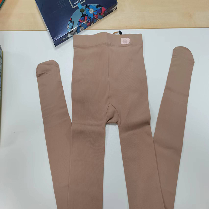 清仓：170克钛金丝鹿绒亲肤裤L5704