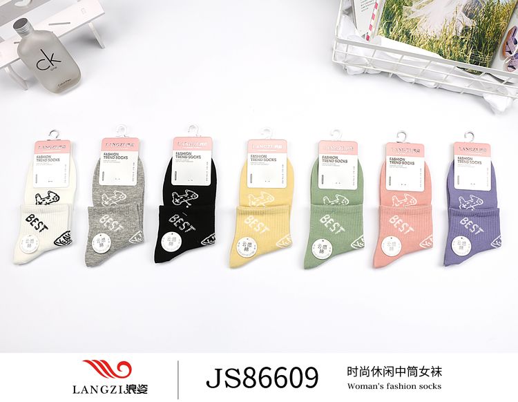 时尚休闲中筒女袜JS86609